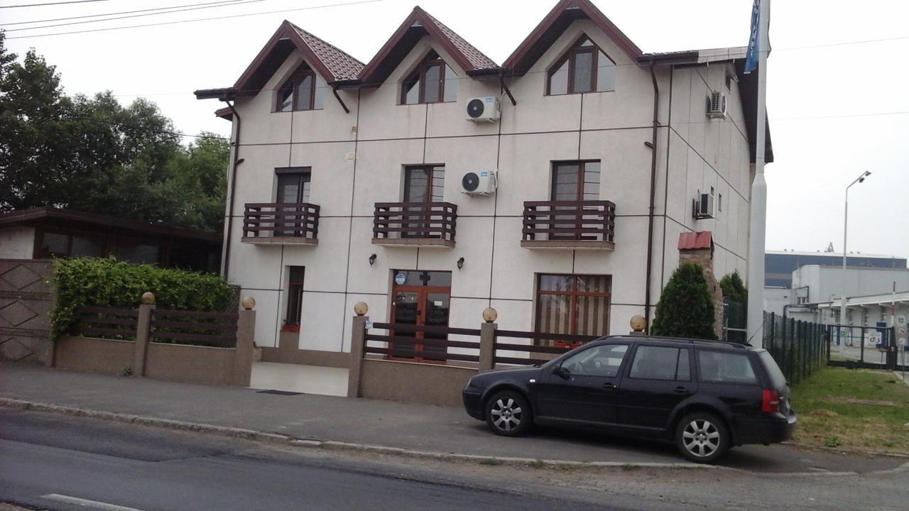 Casa Mario Hotel Galaţi Екстериор снимка