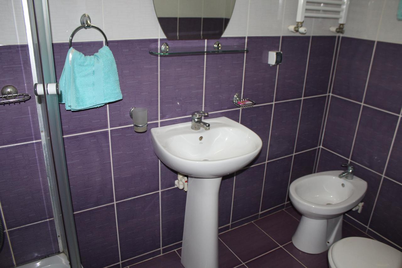 Casa Mario Hotel Galaţi Екстериор снимка